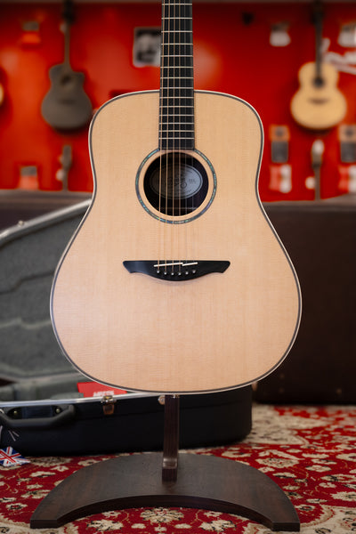Avalon - D330E - Alaskan Spruce/Indian Rosewood