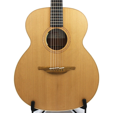 Lowden O-22 with LR Baggs