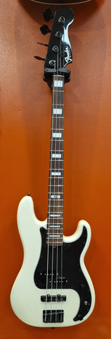PREOWNED - Fender Duff McKagan Deluxe Jazz Bass Special