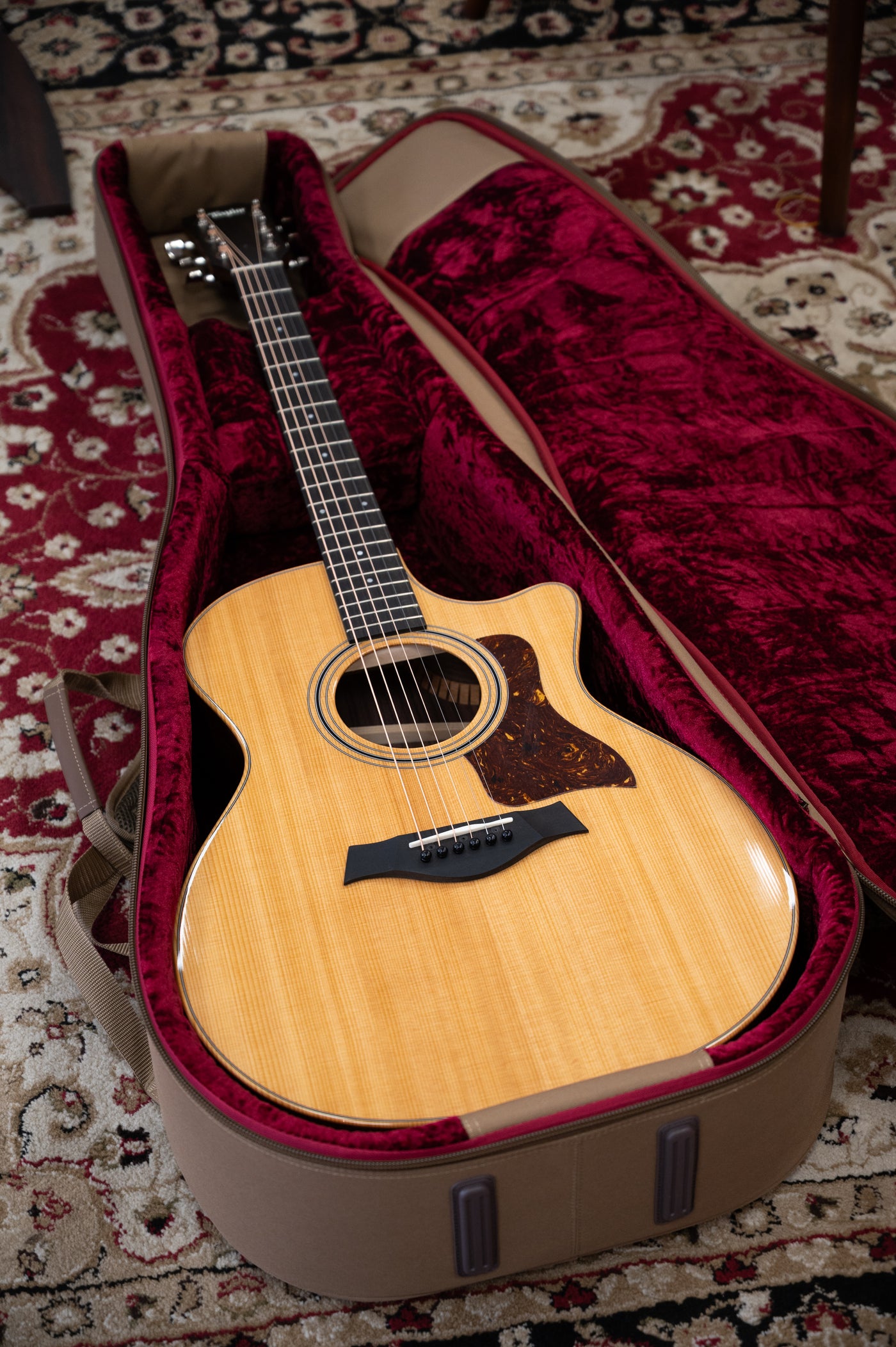 Taylor 414ce Studio Natural