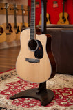 Martin Road Series Modern DC-13E