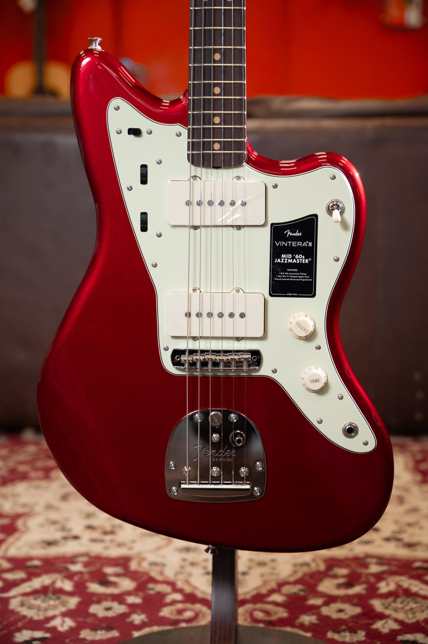 Fender Vintera® III Mid '60s Jazzmaster Candy Apple Red
