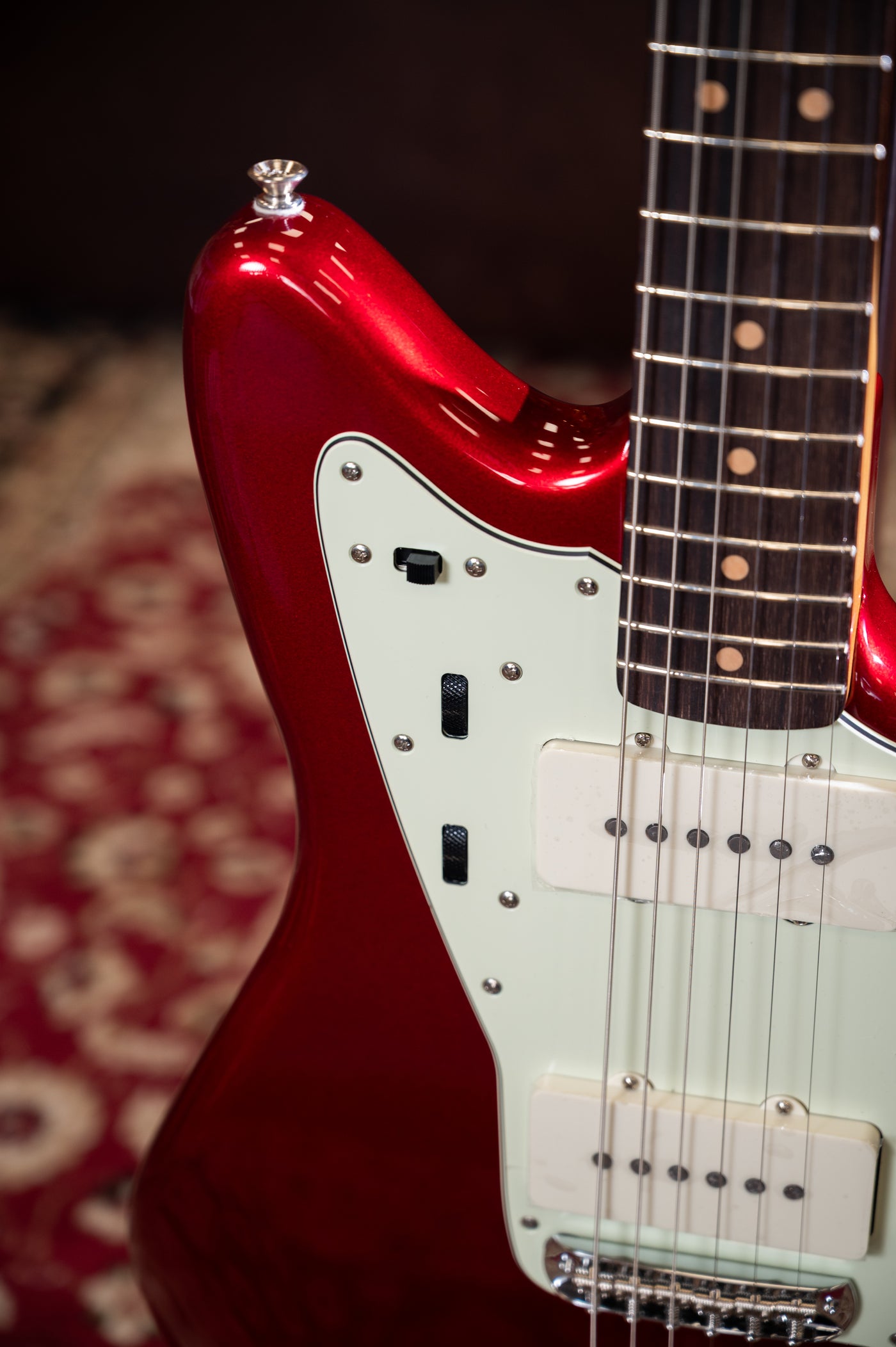 Fender Vintera® III Mid '60s Jazzmaster Candy Apple Red