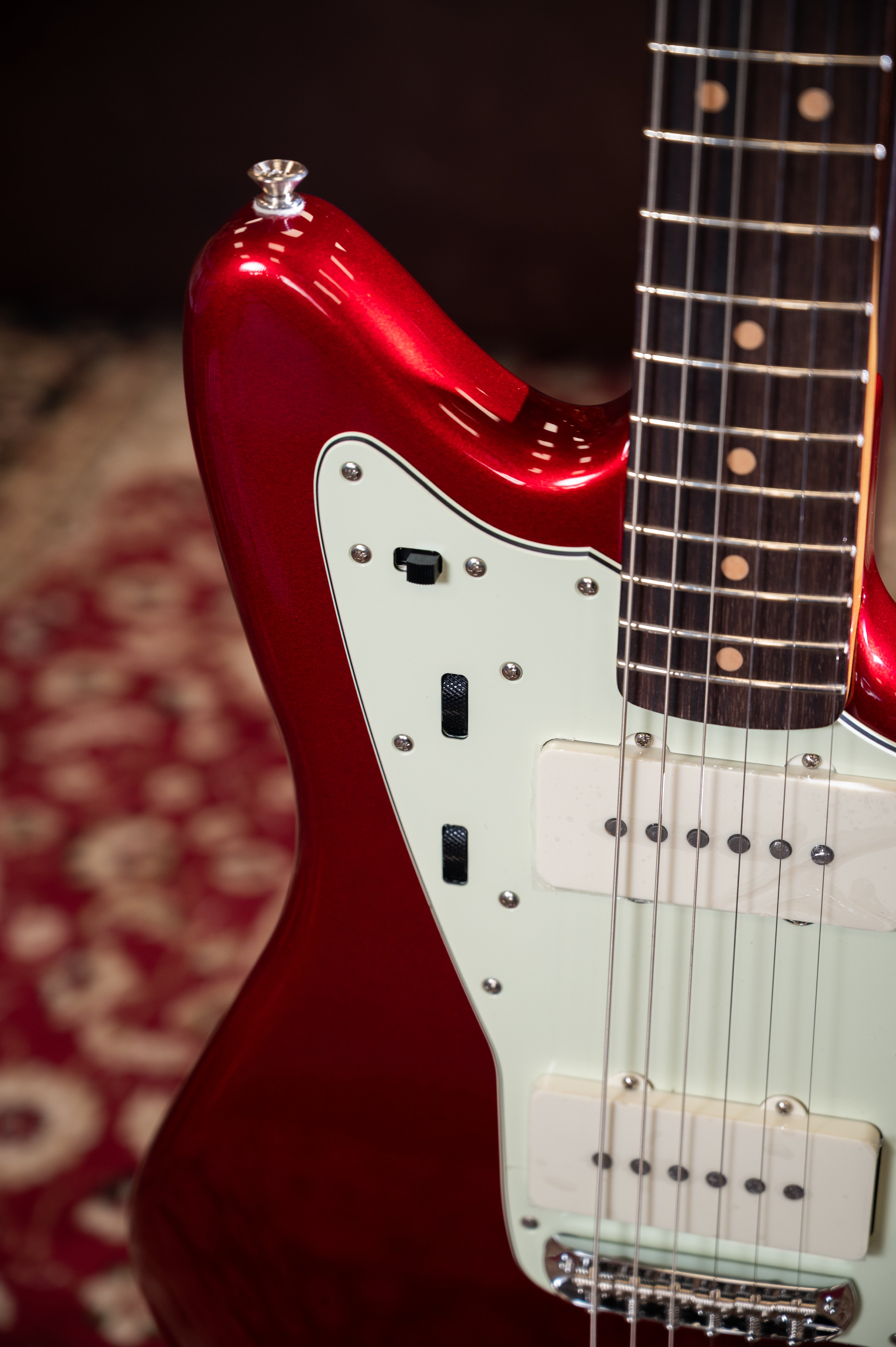 Fender Vintera® III Mid '60s Jazzmaster Candy Apple Red
