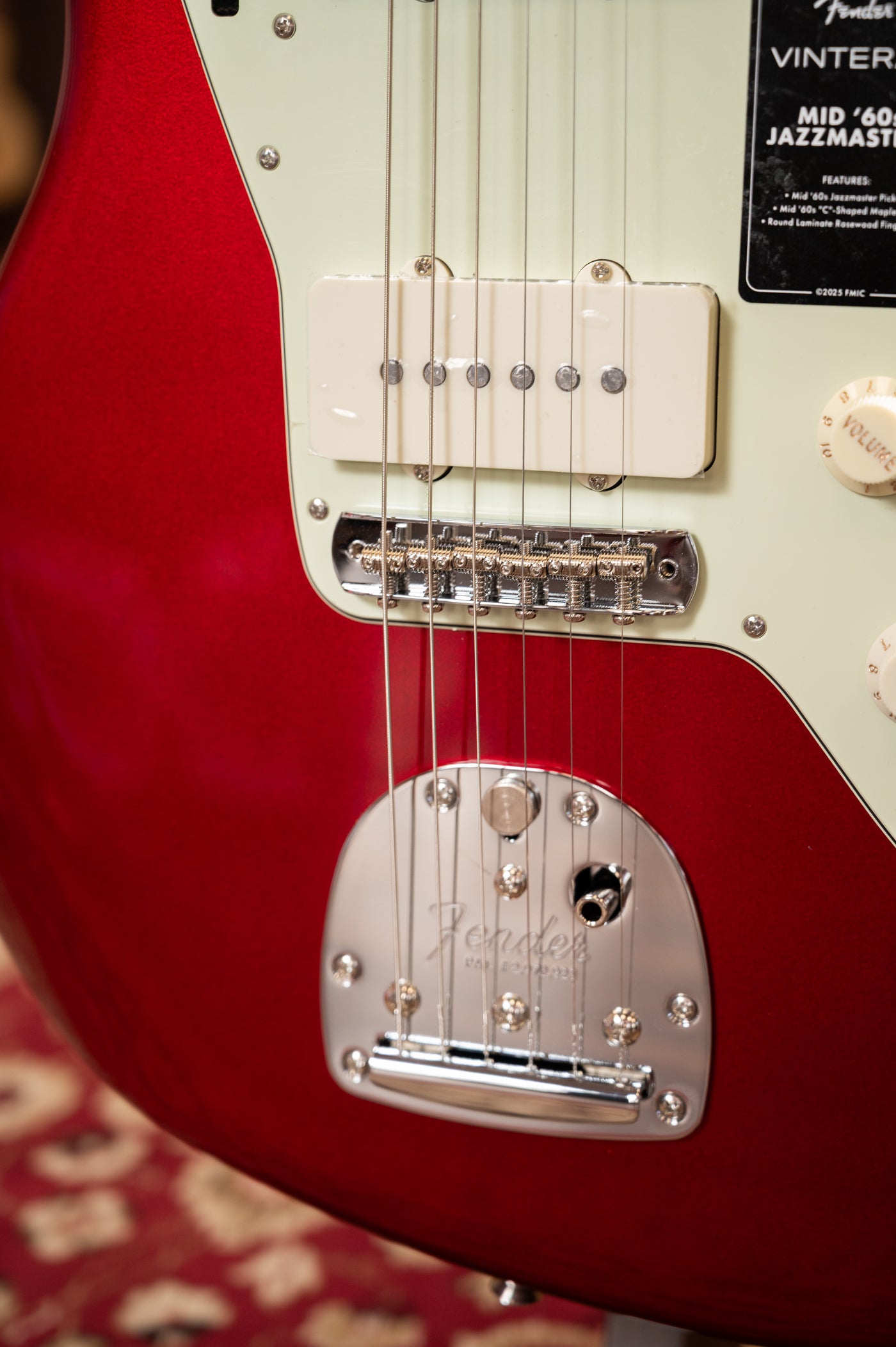 Fender Vintera® III Mid '60s Jazzmaster Candy Apple Red