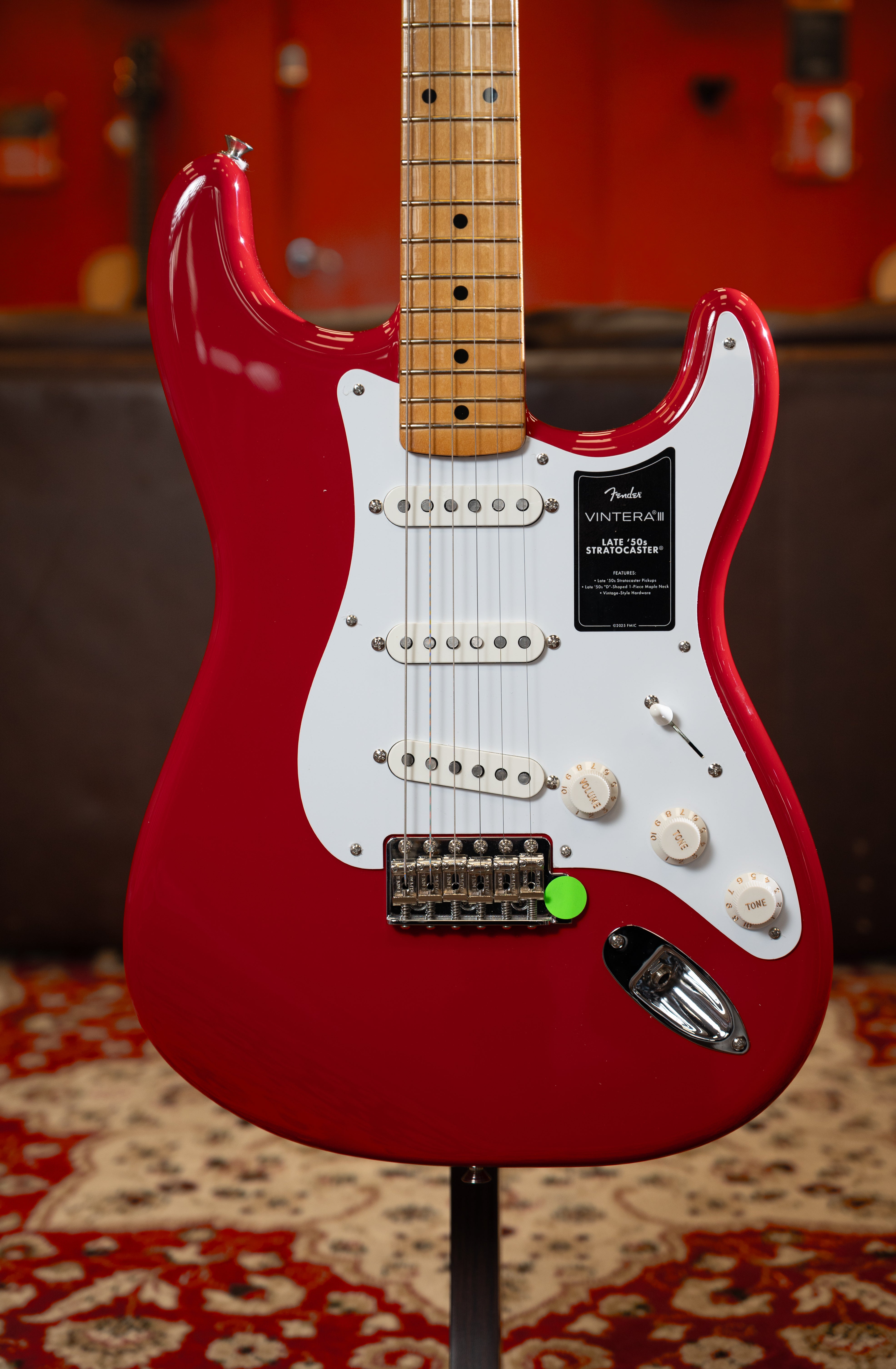 Fender Vintera® III Late '50s Stratocaster Dakota Red
