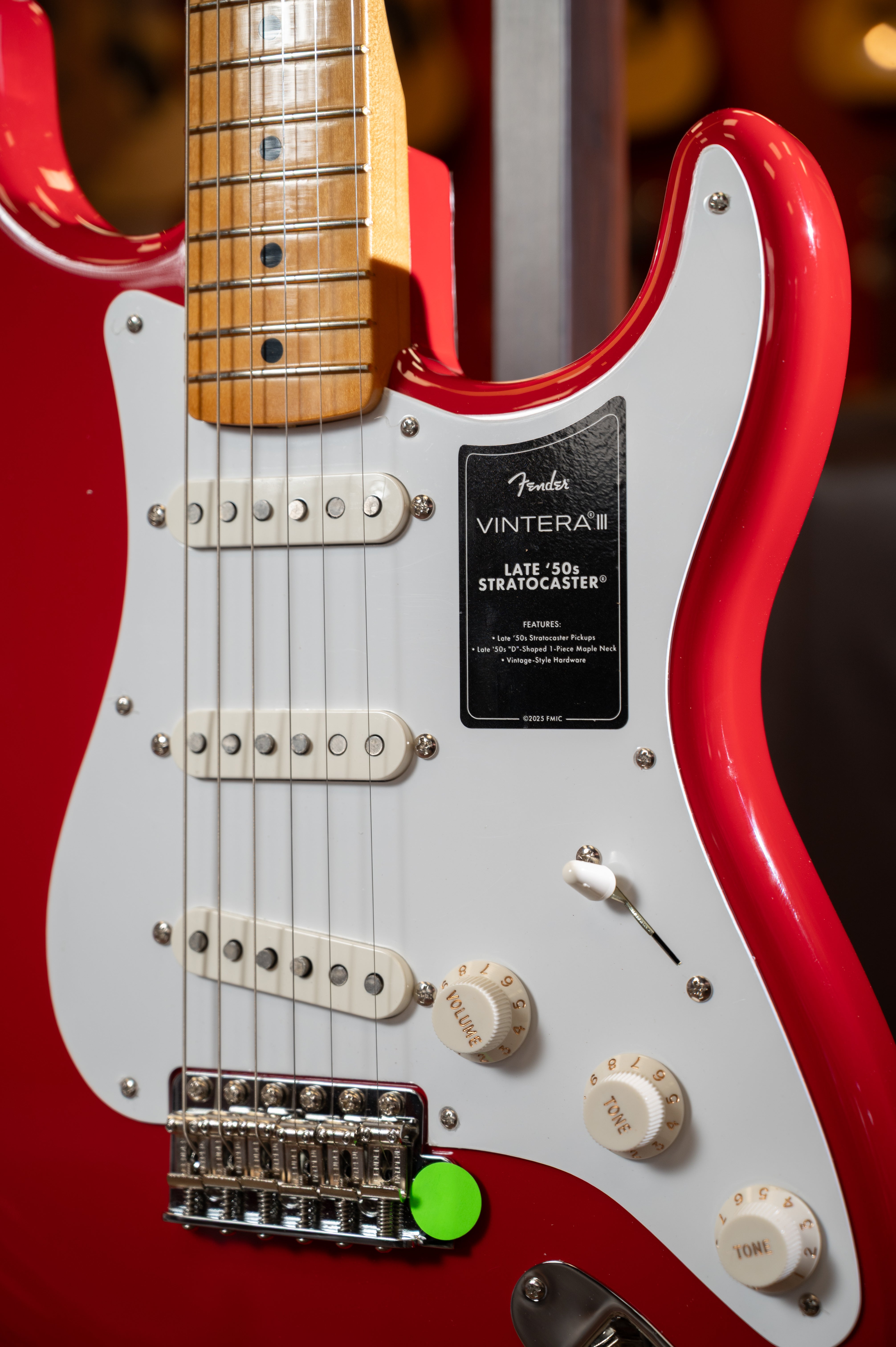 Fender Vintera® III Late '50s Stratocaster Dakota Red
