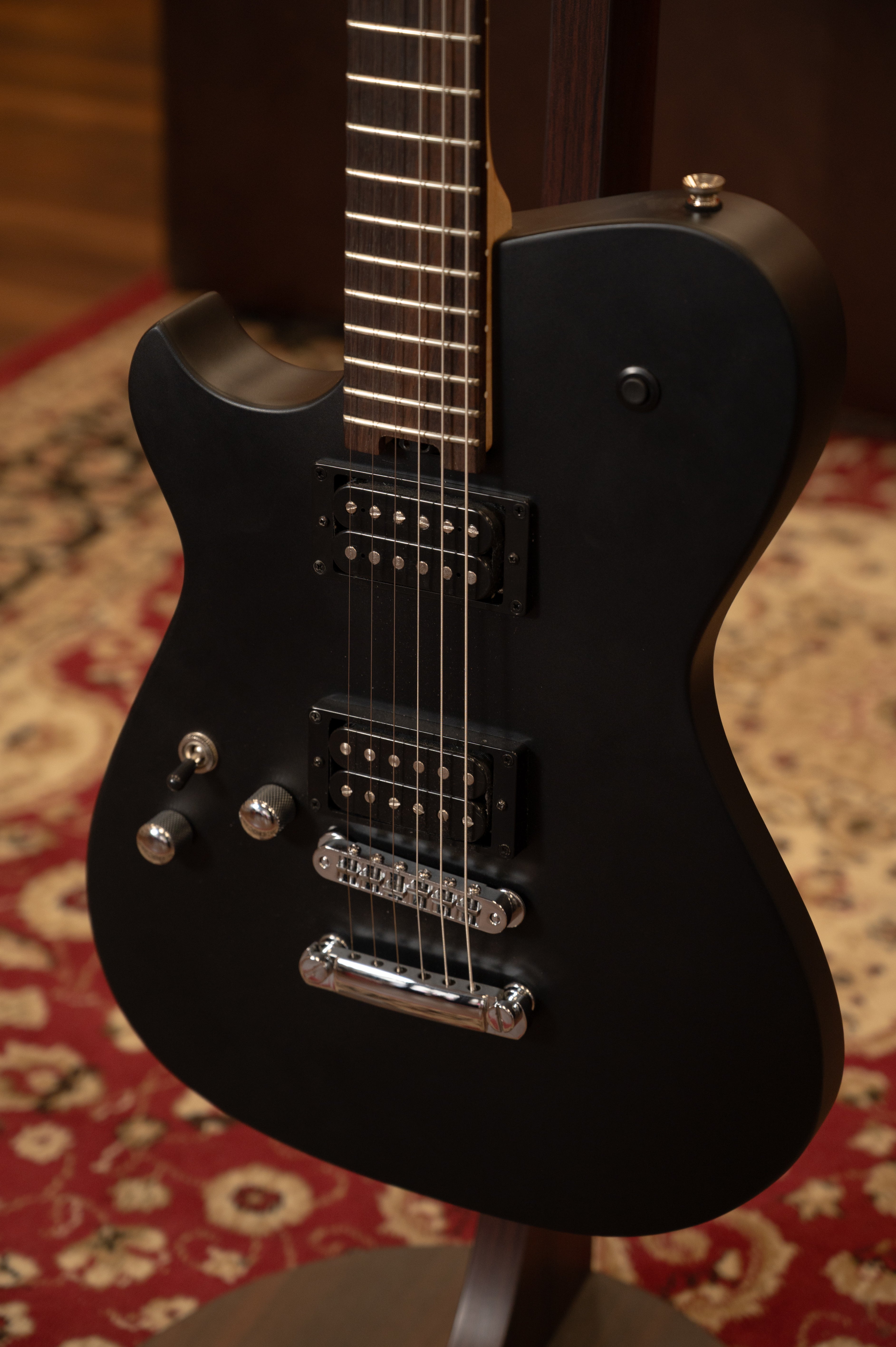 PRE-OWNED - Cort manson meta Left handed
