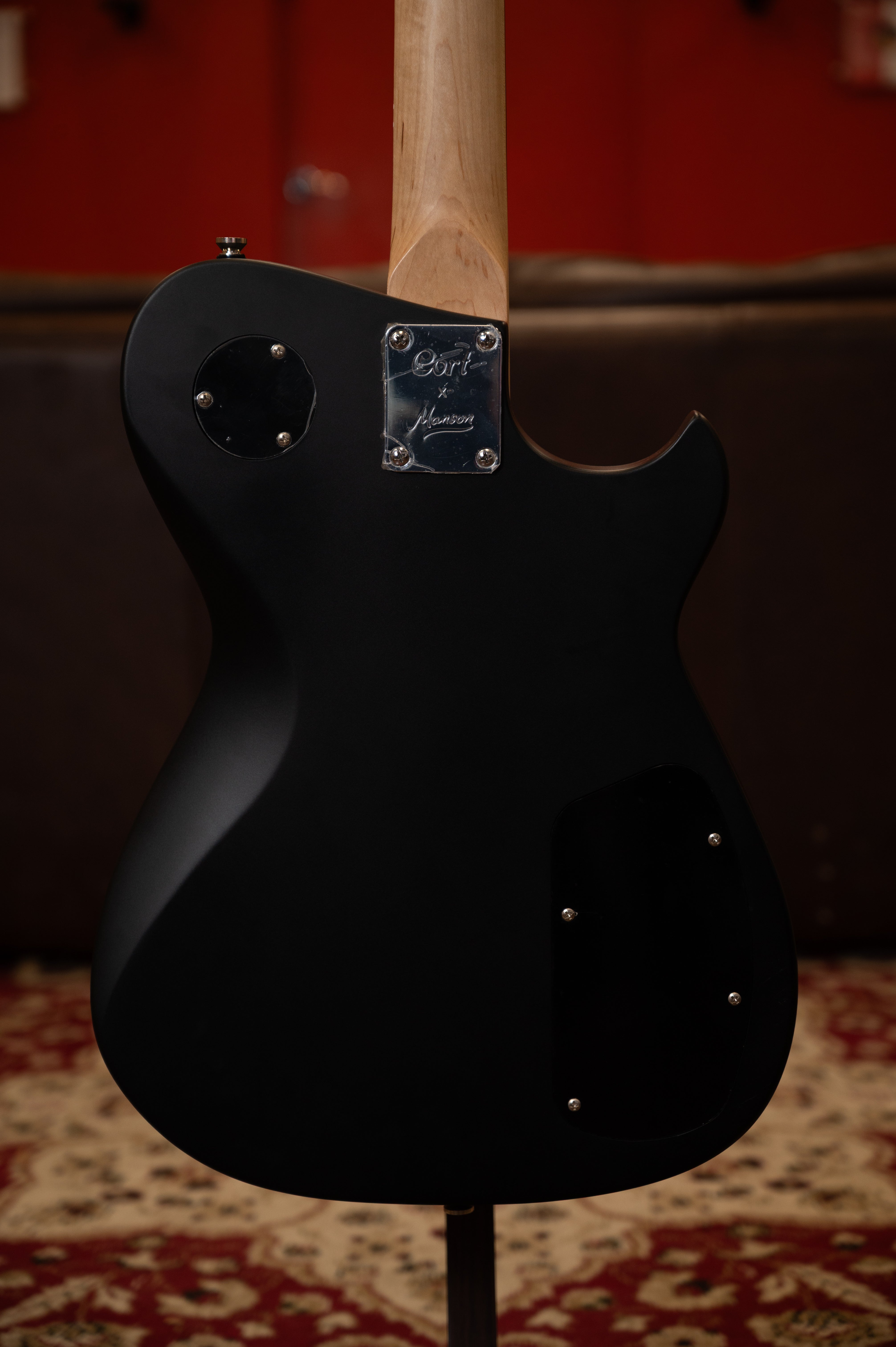 PRE-OWNED - Cort manson meta Left handed