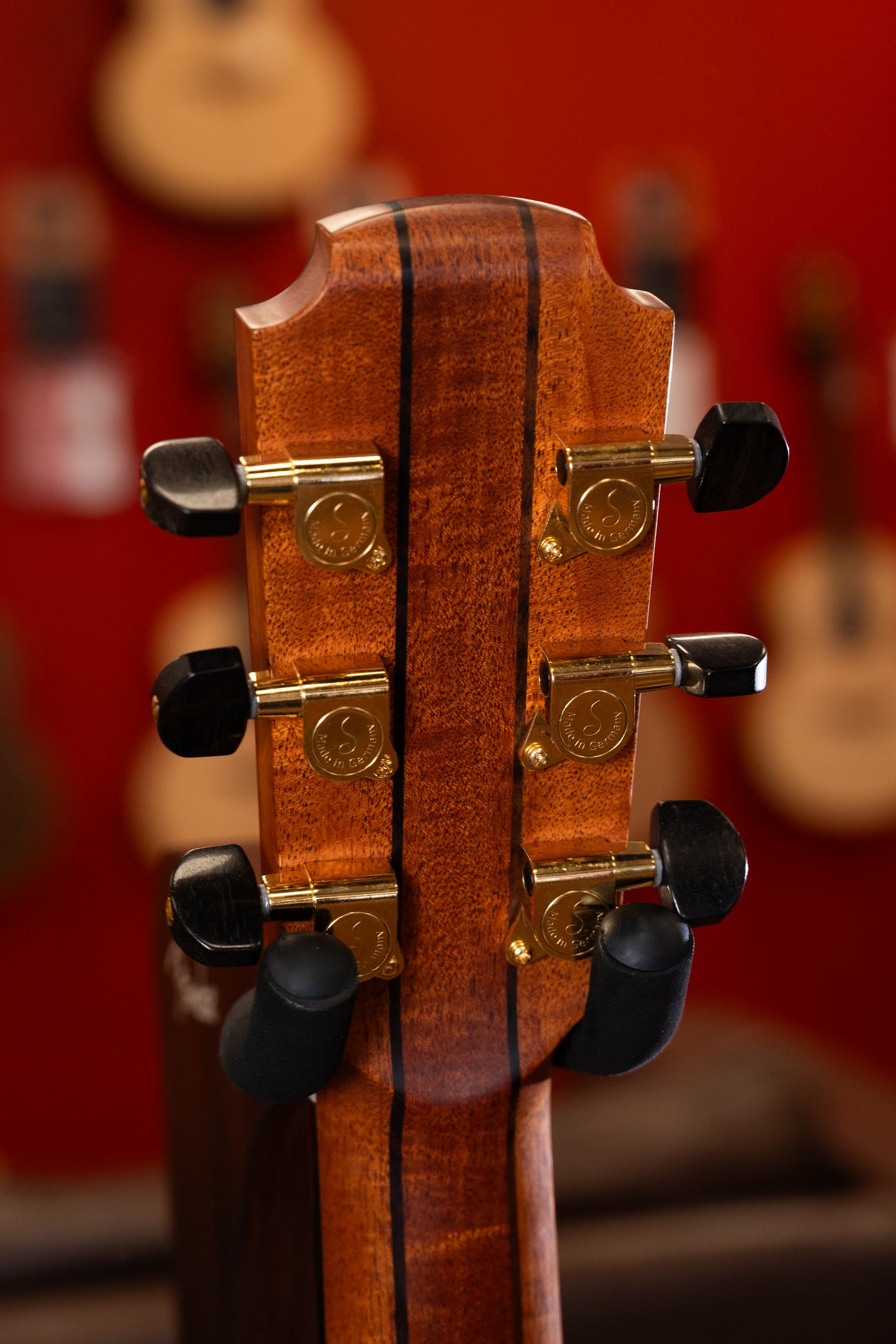 PRE-OWNED - Lowden F-23