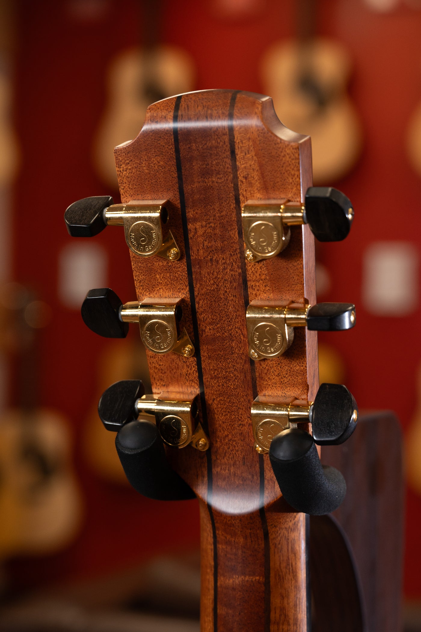 PRE-OWNED - Lowden F-23