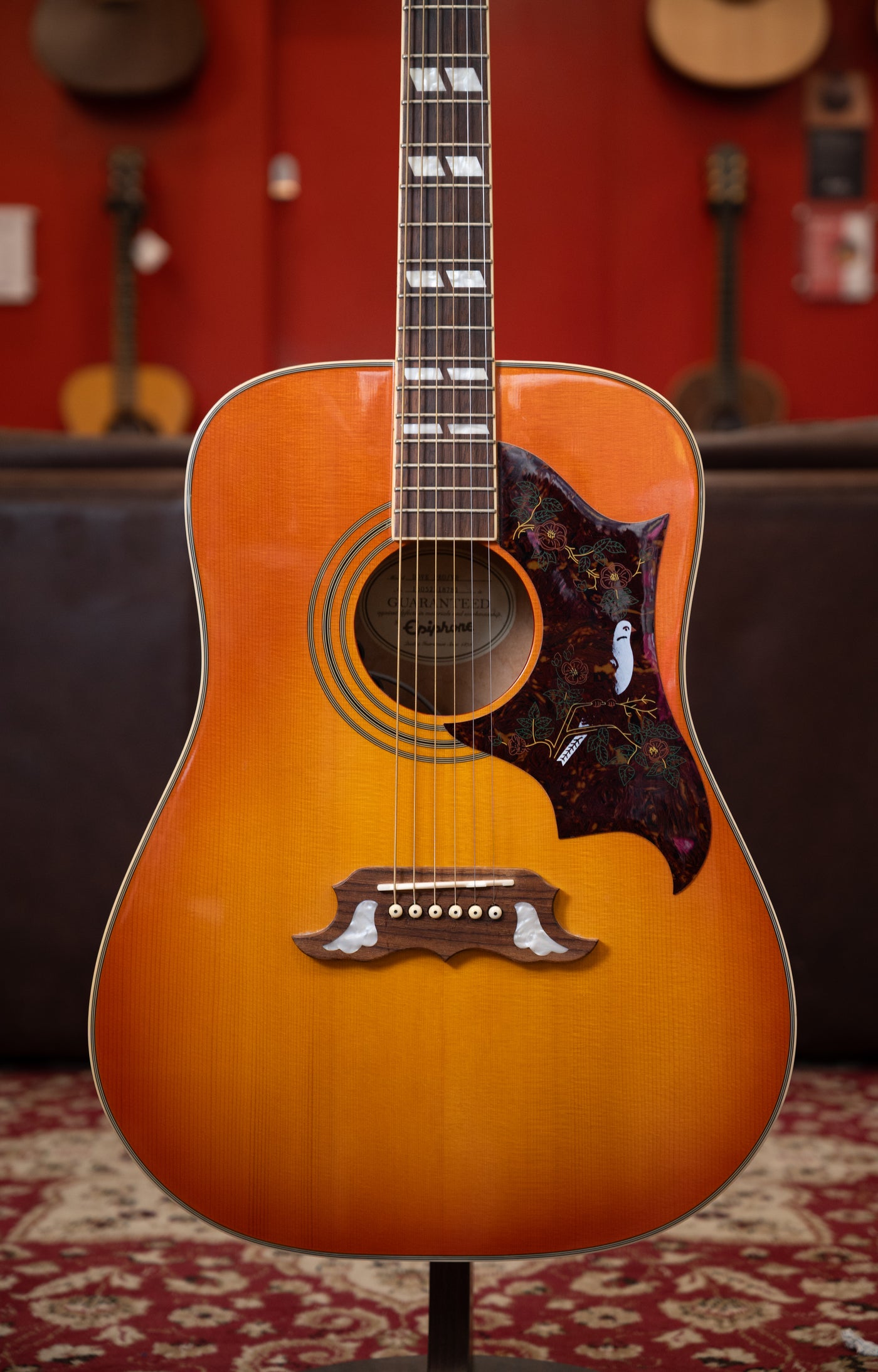 PRE-OWNED - Epiphone Dove Pro
