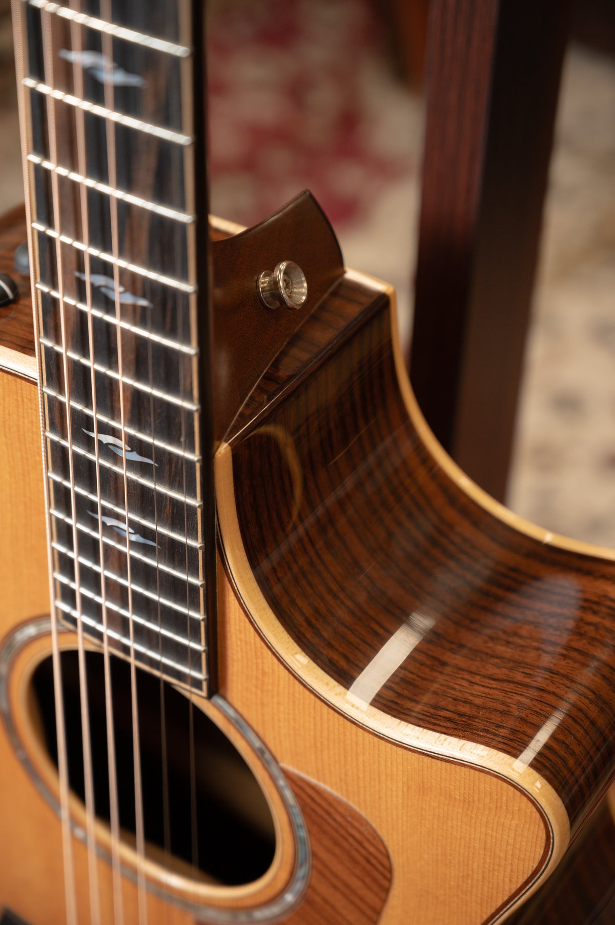 PRE-OWNED - Taylor - 814ce DLX