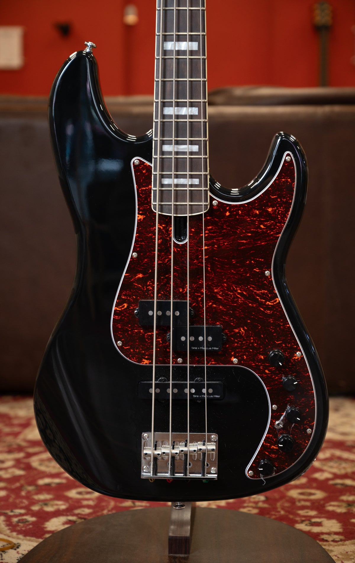 PRE-OWNED - Sire - P7 PJ Bass