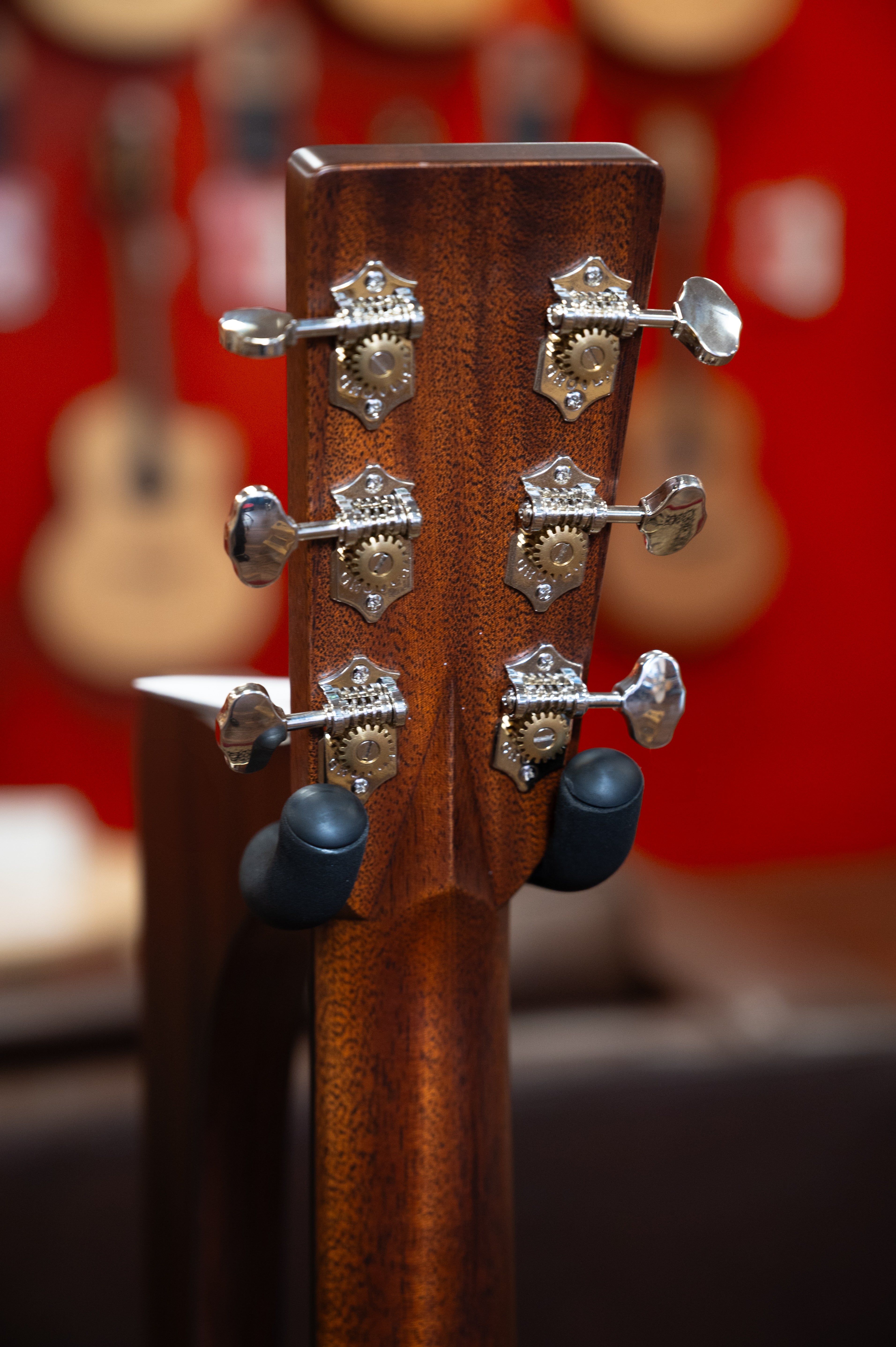 Martin OM-28E with LR Baggs