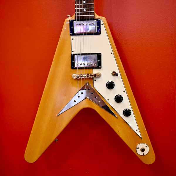 PRE-OWNED - Epiphone '58 Korina Flying V 1998