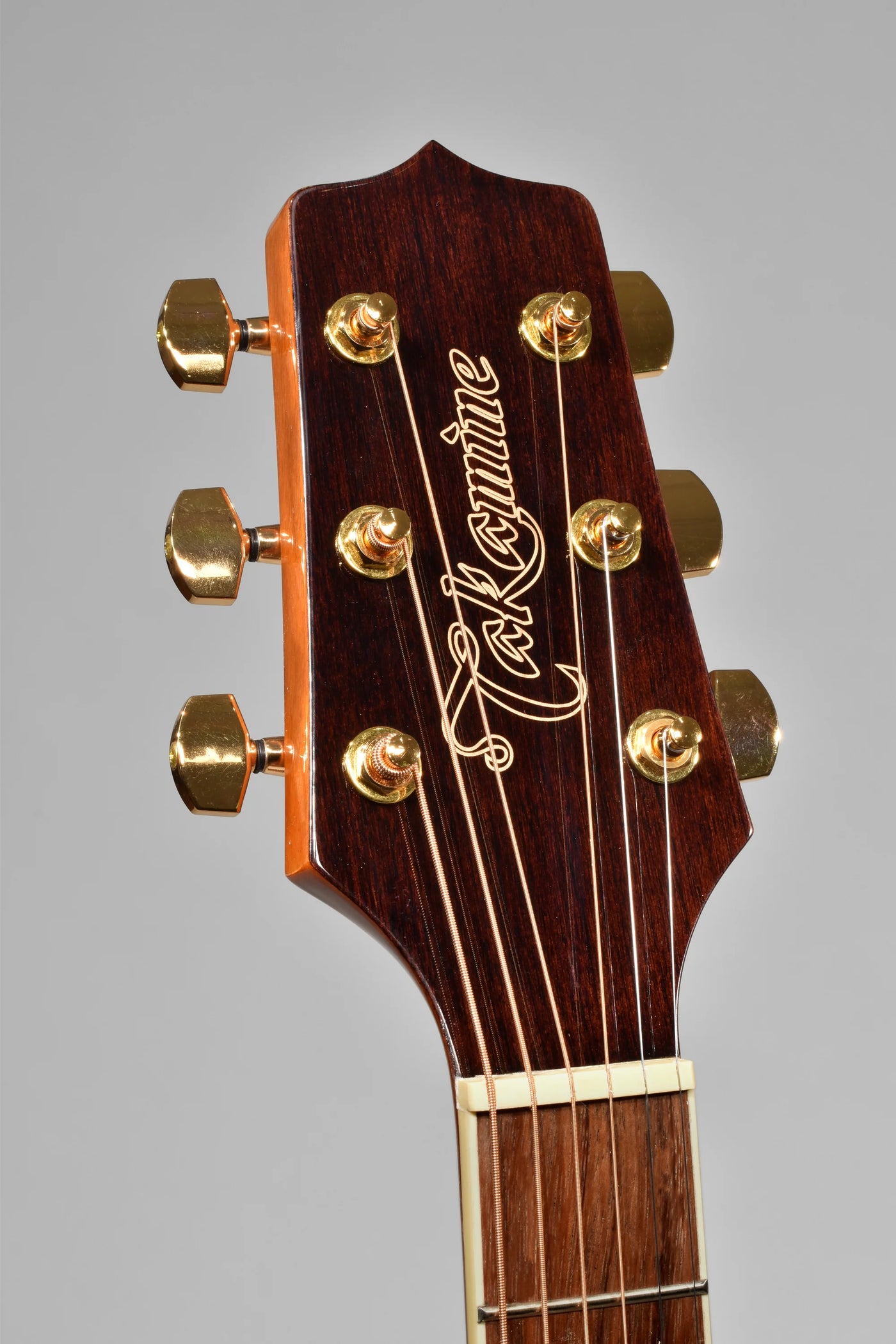 Takamine GN77KCE Hawaiian Koa