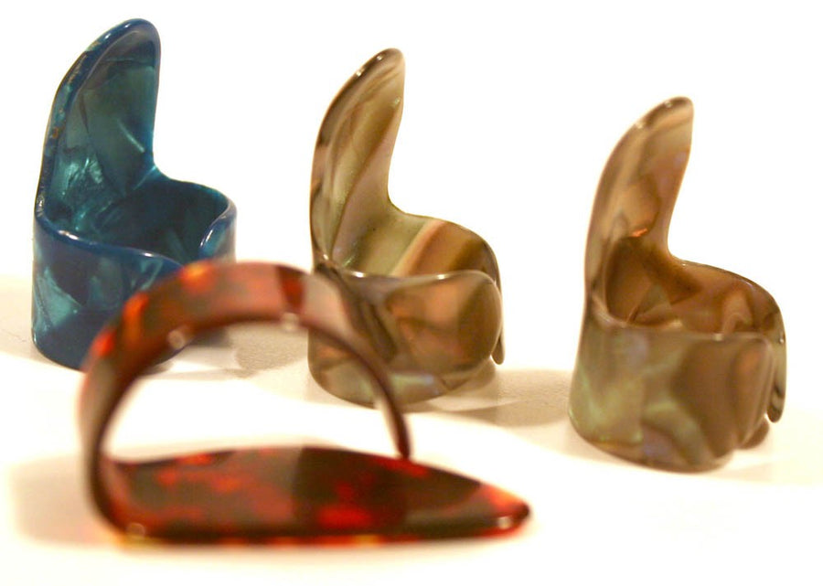 TGI Thumb & Finger Pick Set